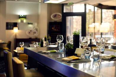 Commerce  341000 €