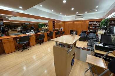 Commerce  47000 €
