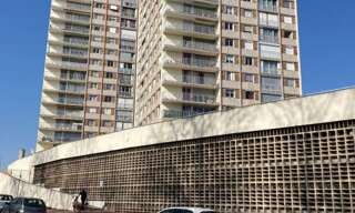 Garage   m² à louer à Limoges (87000)