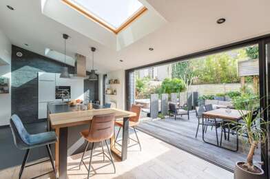 Maison 4 pièces 399360 €