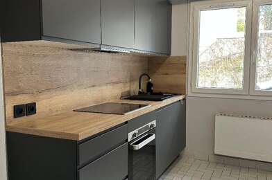 Appartement 3 pièces 820 €