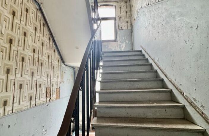 Immeuble Albert 16 pièce(s) 326 m2 . Bâtiment chargé d'histoire , Idéal  pour investisseur ou marchand de biens — photo 5