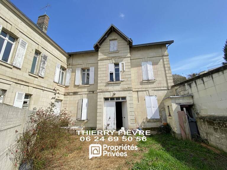 Montsoreau 49730 - IMMEUBLE À FORT POTENTIEL - EMPLACEMENT EXCEPTIONNEL — photo 1