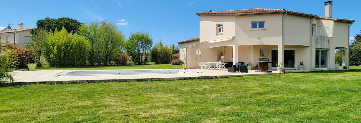 Maison 7 Pièces 238 m² à vendre à Chauvigny (86300)