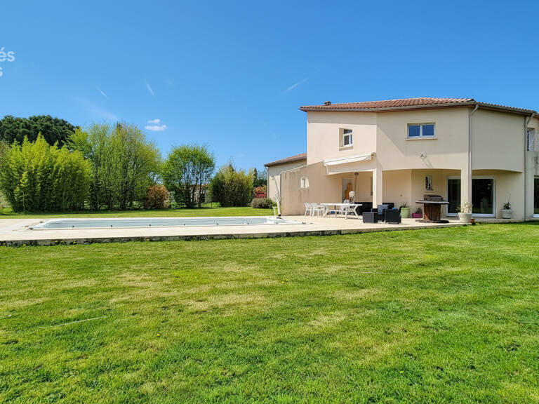 Maison Chauvigny 7 pièce(s) 238 m2 — photo 1