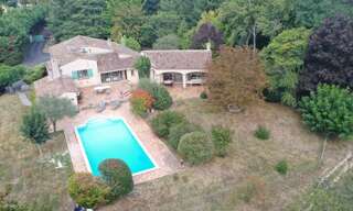 Maison 6 Pièces 300 m² à vendre à Pugnac (33710)