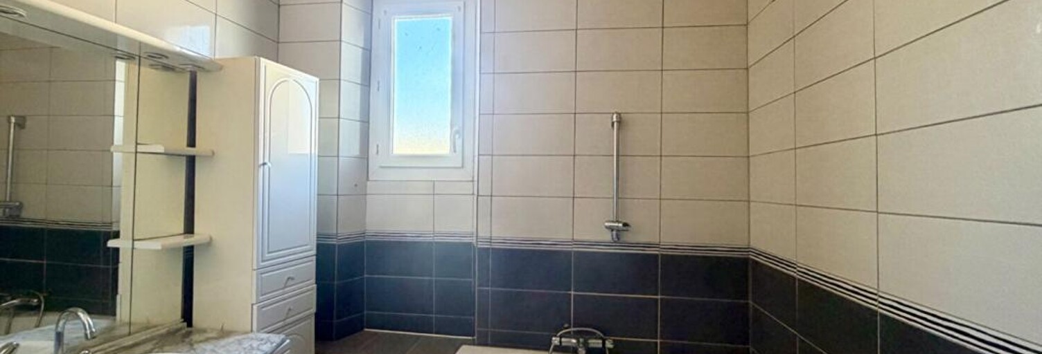Maison 7 Pièces 198 m² à vendre à Saint-Ambroix (30500)