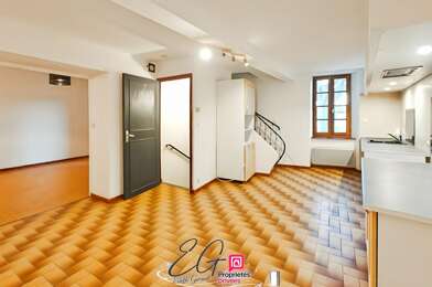 Maison 5 pièces 73990 €