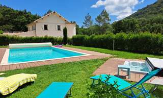 Maison 9 Pièces 305 m² à vendre à Vins-sur-Caramy (83170)
