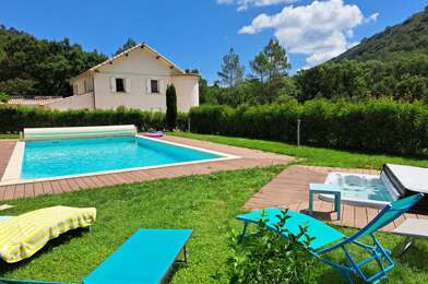 Maison 9 pièces 1045000 €