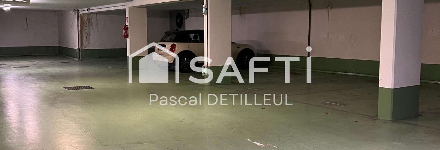 Garage   m² à vendre à Garches (92380)