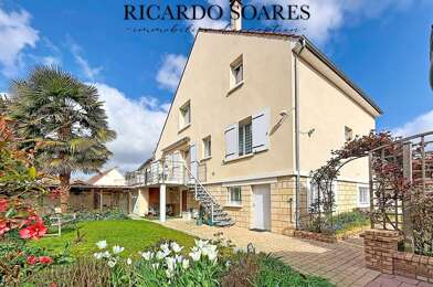 Maison 7 pièces 349000 €