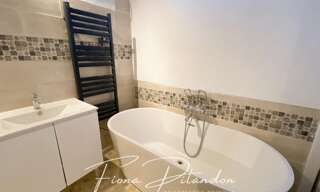 Maison 9 Pièces 132 m² à vendre à Lauris (84360)