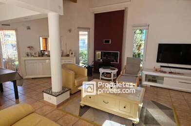 Maison 5 pièces 488700 €