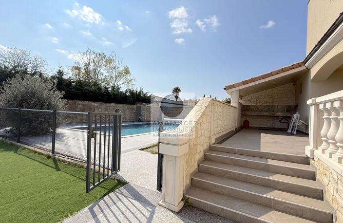 Maison avec piscine proche centre-ville — photo 3