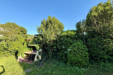 Terrain  220000 €