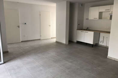 Appartement 3 pièces 847 €