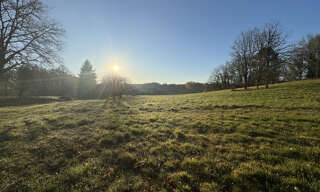 Terrain  10418 m² à vendre à Eyraud-Crempse-Maurens (24140)