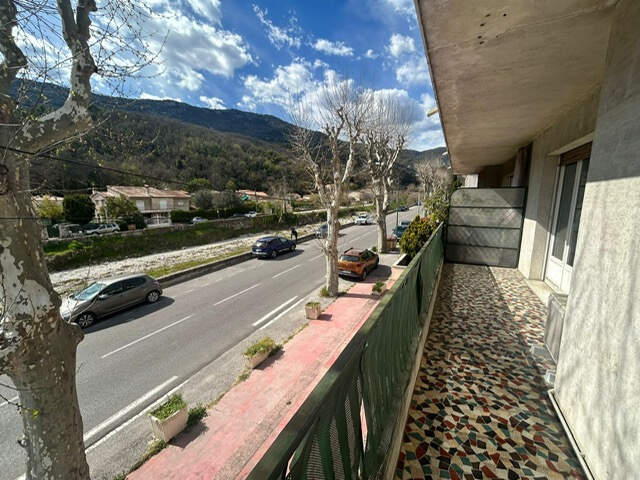 3 PIECES - 63M2 - TERRASSE EMPLACEMENT IDEAL — photo du bien