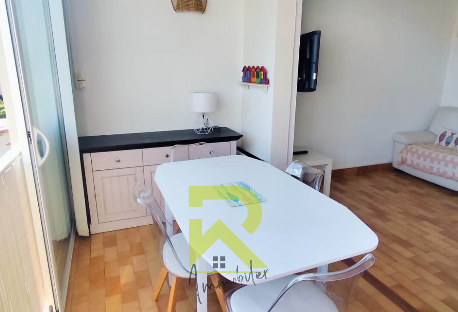 Quartier Richelieu Trois pièces avec parking privé — photo 1
