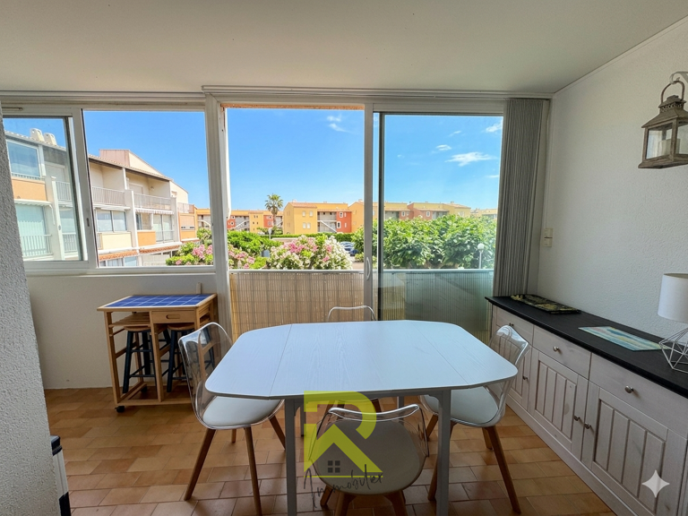 Quartier Richelieu Trois pièces avec parking privé — photo 1