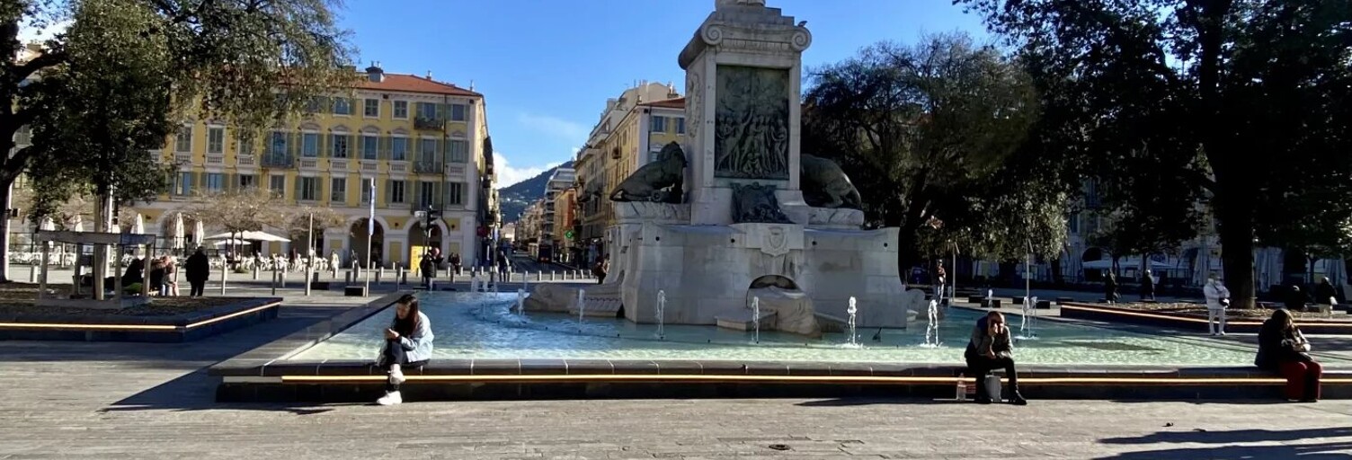 Commerce  47 m² à vendre à Nice (06300)