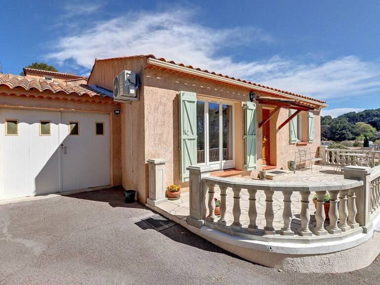 DRAGUIGNAN MAISON PLAIN-PIED T4 -78 M²- 2 CHAMBRES-BUREAU- GARAGE-501 M2 TERRAIN — photo 1