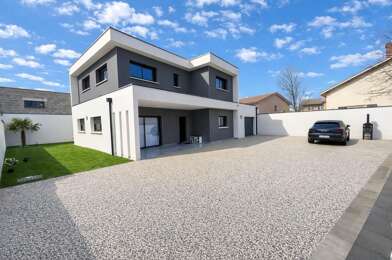 Maison 6 pièces 480000 €