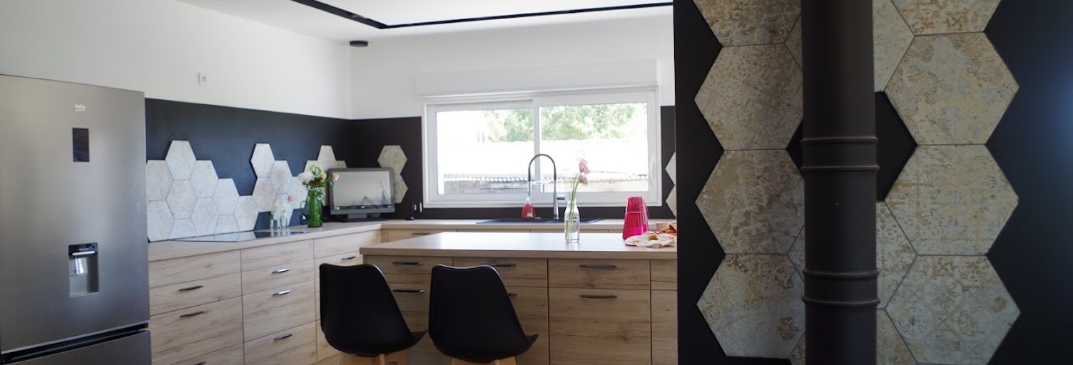 Maison 5 Pièces 101 m² à louer à Bonnetan (33370)