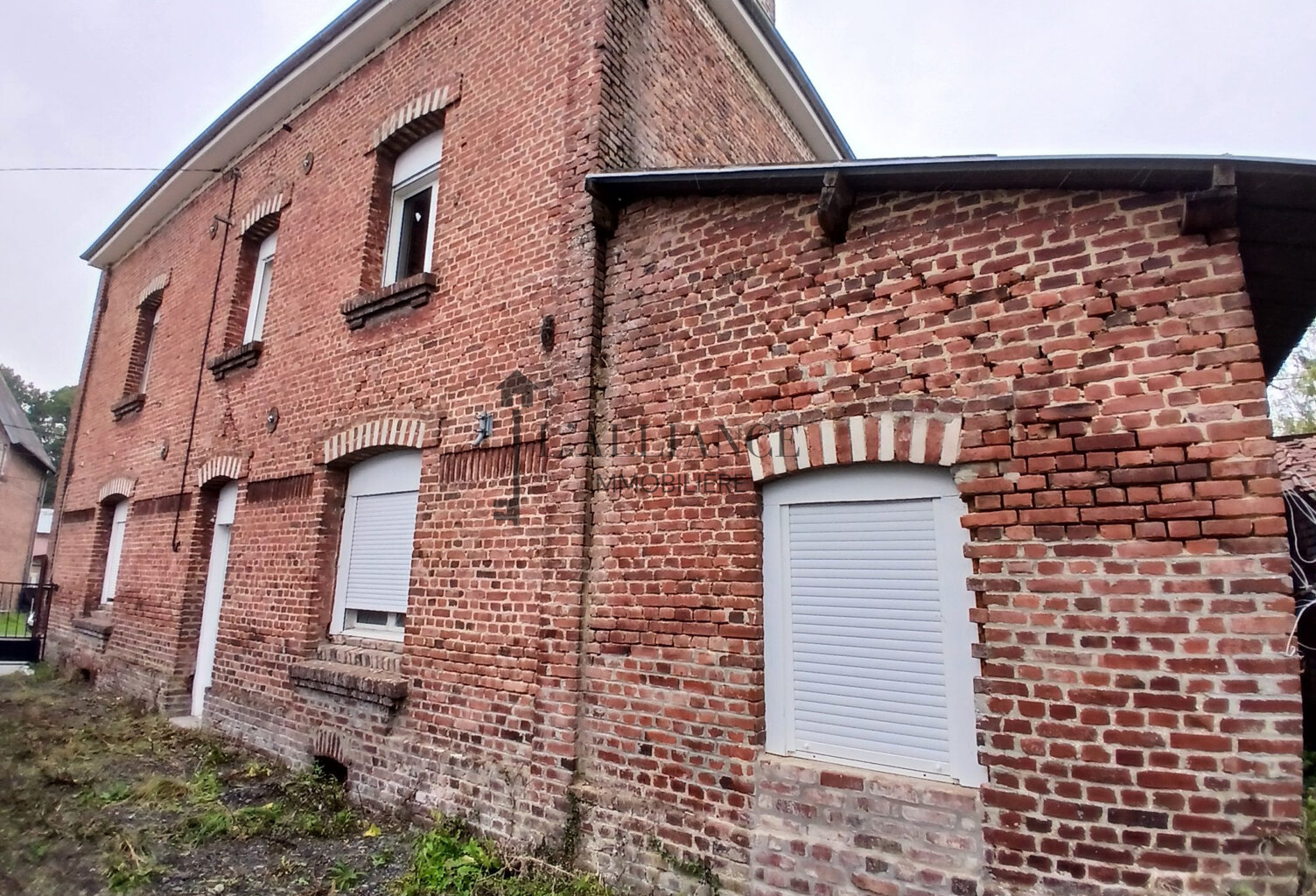 À vendre  Maison de village avec fort potentiel — photo 1
