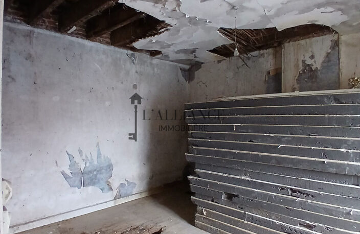 À vendre  Maison de village avec fort potentiel — photo 2