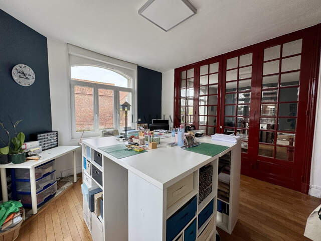 Corps de ferme 294 m² avec dépendances — photo du bien