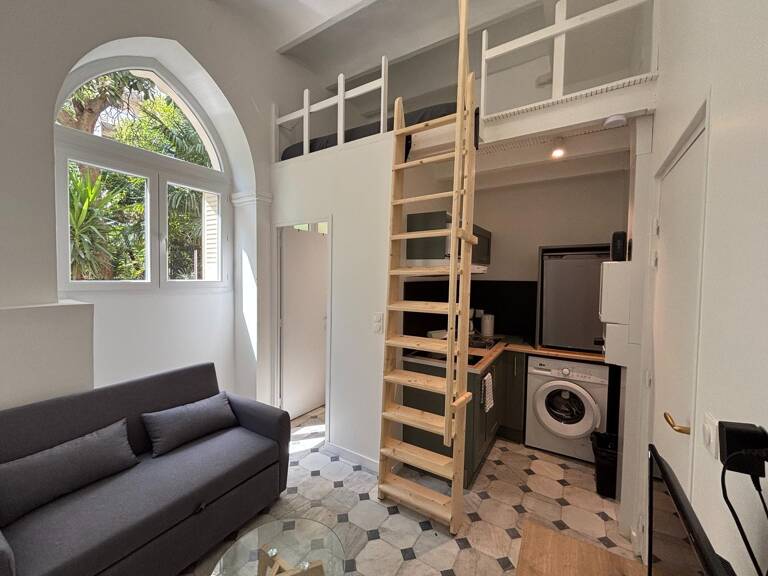 STUDIO CANNES HYPER CENTRE — photo 1