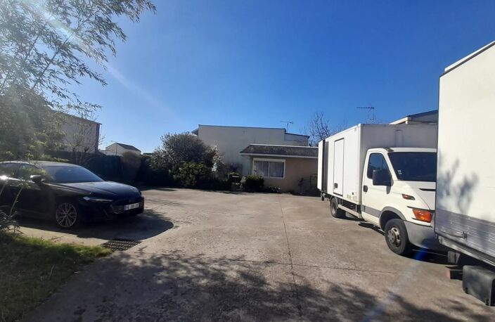 MAISON ET LOCAL PROFESSIONNEL — photo 4