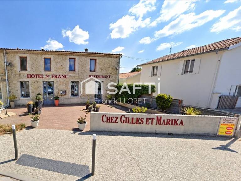 Immeuble commerciale de 537m² — photo 1