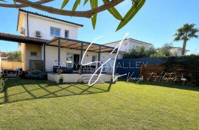 La VILLA YVANA, une maison pensée pour la vie de famille, où confort, simplicité et moments partagés se conjuguent au quotidien. — photo du bien