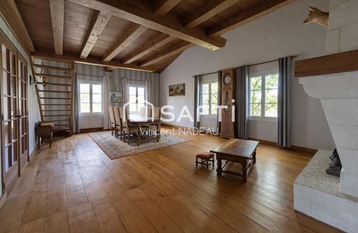 Maison - 7 pièces - 194m² — photo 2