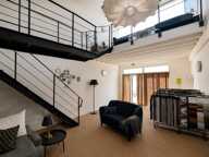 Local commercial — photo 2