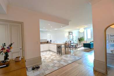 Appartement 4 pièces 180000 €