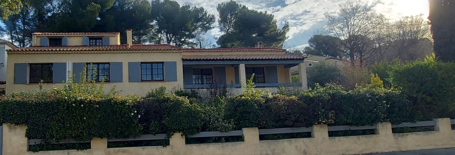 Maison 5 Pièces 131 m² à louer à Bouc-Bel-Air (13320)