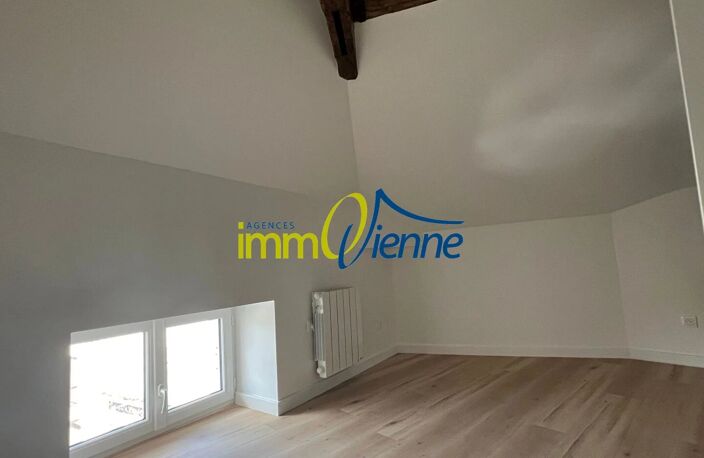 Appartement - Lussac Les Chateaux 3 pièce(s) 47.90 m2 — photo 4