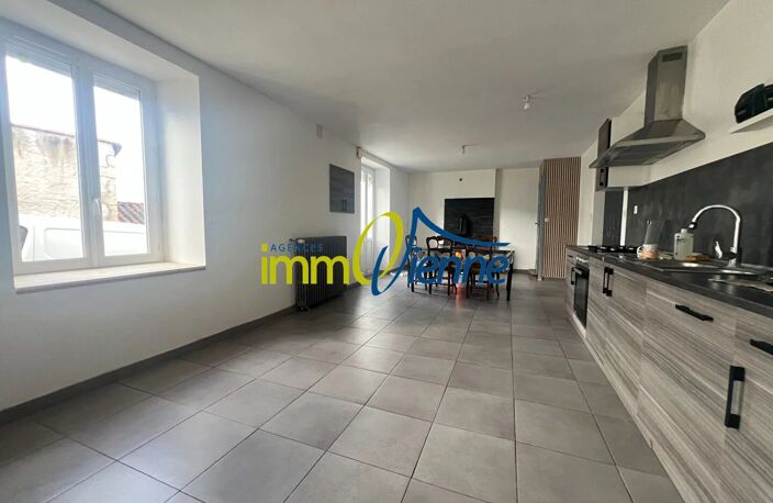 Ensemble immobilier à Lussac-les-Châteaux .Idéal investisseur — photo 5