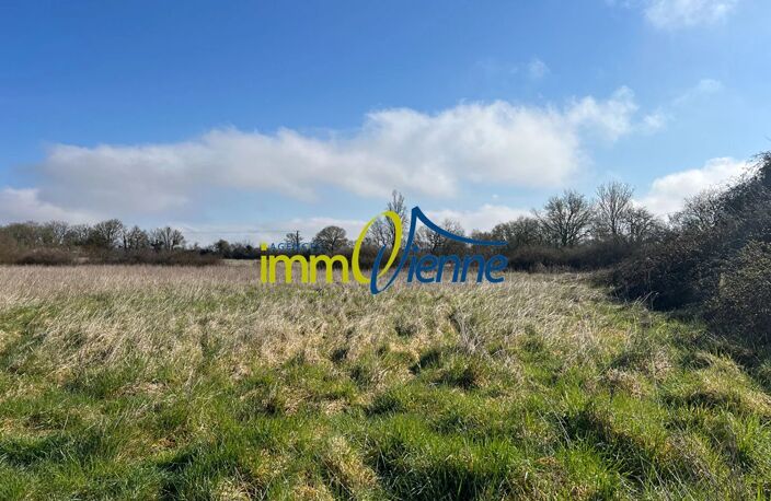 Terrain VERNON 7310 m² avec bâtiment agricole. — photo 3