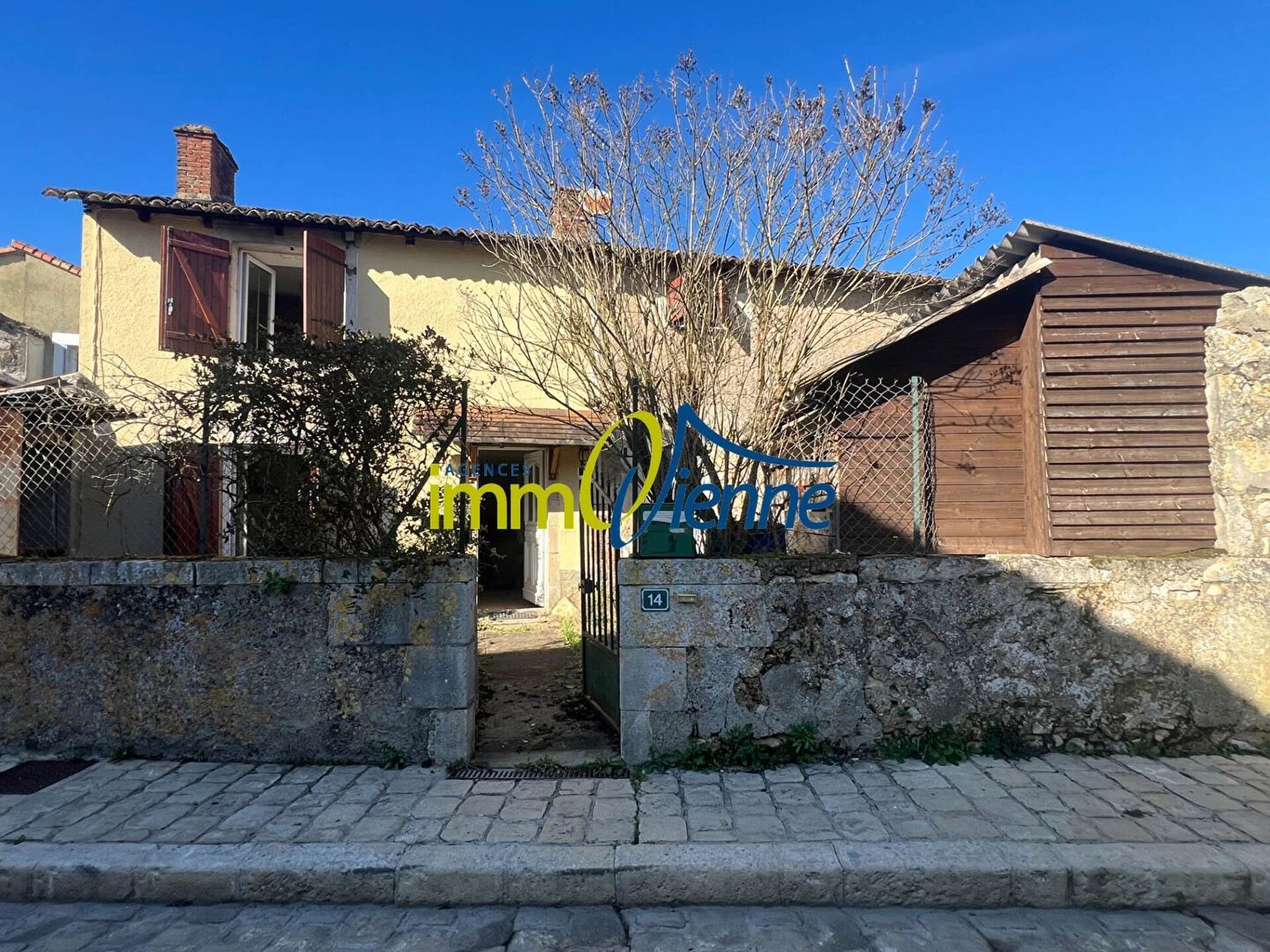 Maison 4 pièces 93 m² · à Civaux · 93 m² · 84 000 €