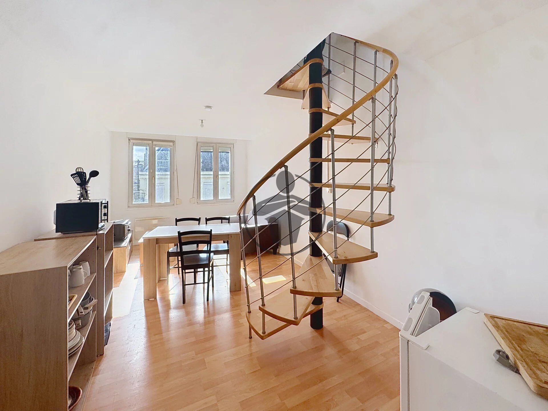 Immeuble 1 pièce 101 m² · à Saint-Quentin · 101 m² · 179 900 €