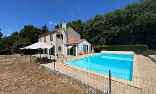 Maison 10 Pièces 265 m² à vendre à Verrières (86410)