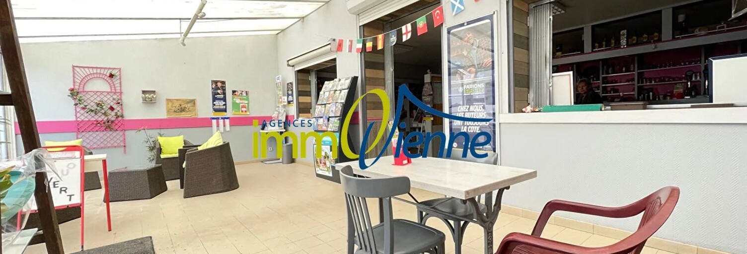 Immeuble  120 m² à vendre à Valdivienne (86300)