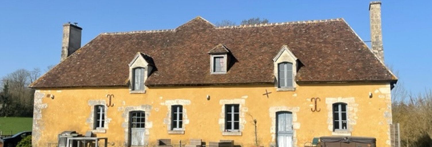 Maison 8 Pièces 247 m² à vendre à Cour-Maugis sur Huisne (61110)