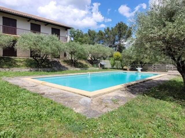 Vente Maison traditionnelle 6 pièces — photo du bien