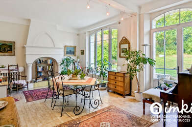 Maison 10 pièces 619000 €